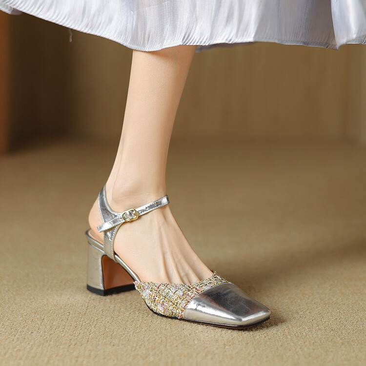 Minimalist Closed Toe Sandals with Chunky Heel and Ankle Strap