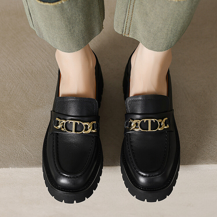 Women's Black Leather Loafers with Chunky Heel and Metal Detail - Image 3