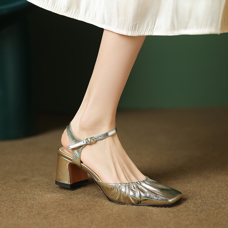 Women's Closed Toe Block Heel Sandals in Gold or Silver